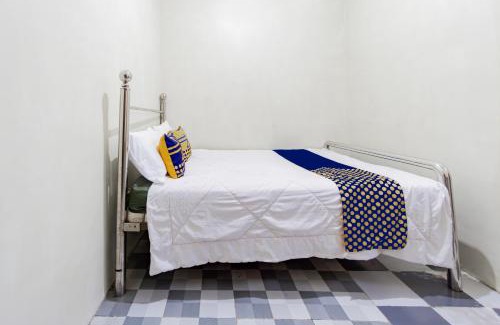 Kediri Hotel | SPOT ON 93967 Hasna Guest House Syariah