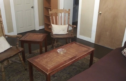 Norwich House | Spotless 3 BR SE Connecticut near 2 Casinos and area attractions.
