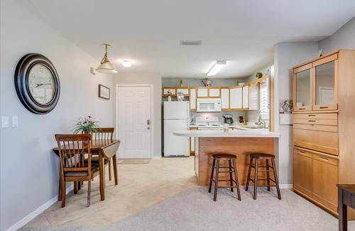 Highland Villa | SPOTLESS VILLA ! FULLY FURNISHED - JUST BRING YOUR GOLF CLUBS !