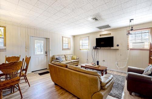 Magnolia House | Sprawling Pines Farmhouse