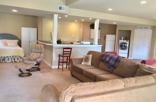 Longmont Apartment | Spread out in a large,1600 sq foot comfort suite 1 bedroom plus additional nook