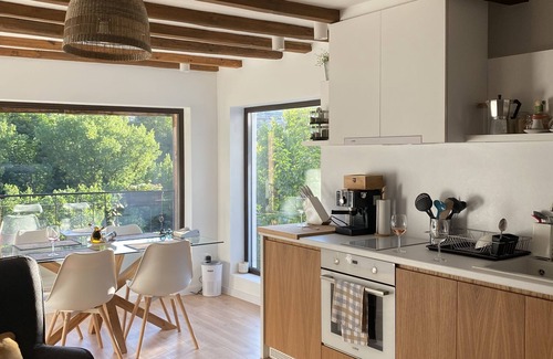Veliko Tarnovo Apartment | Spring/Пролет Guest House in the heart of Veliko Tărnovo