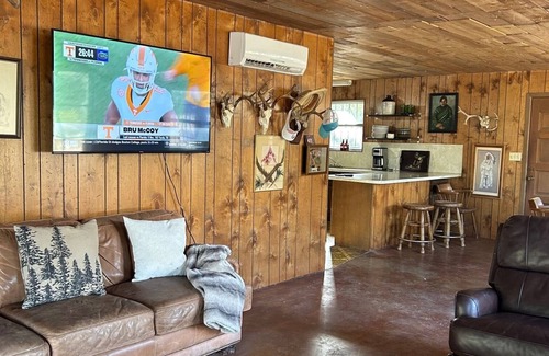 Barksdale Cabin | Spring Break fun on the crystal clear Nueces river.