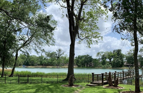 Missouri City House | Spring break in Houston - Lakefront house with own dock