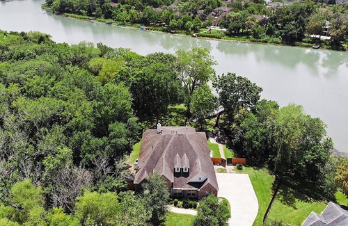 Missouri City House | Spring break in Houston - Lakefront house with own dock