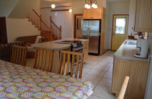 Lakeside House | *SPRING DISCOUNT!* (See description) Updated Lake House with Private Beach!