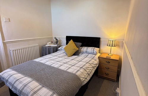Gosport House | Spring Garden B&B