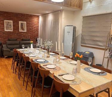 Seogyo-dong Apartment | Spring of Seogyo 307, 5 minutes on foot from Hongik University Station
