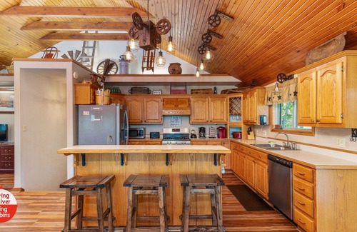 Miami Cabin | Spring River Fishing Cabins - Great Cedar Lodge