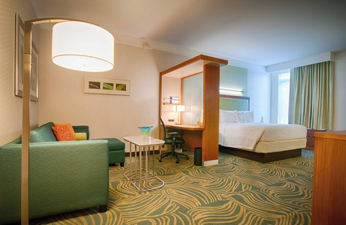 North Canton Hotel | Springhill Suites Canton