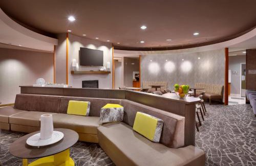 Safford Hotel | SpringHill Suites Thatcher