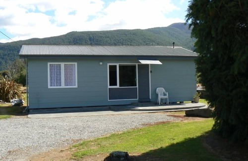 Springs Junction Cottage | Springs Junction,Near Maruia Springs Thermal Pools