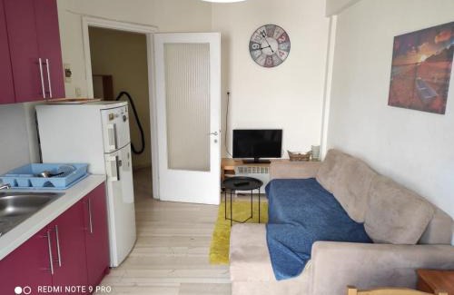 Komotini Apartment | Square 2