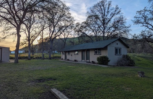 Squaw Valley Cabin | Squaw Valley Motel Room #3