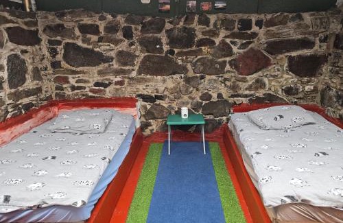 Arnol House | Squealing Pig Bothy