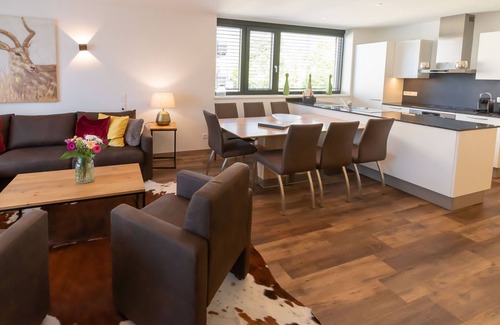 Schuttdorf Apartment | SR, Top 8 - Ap. 100m² mit 3 SZ, Terrasse 11 m²