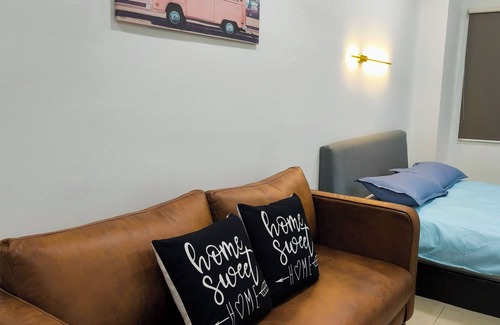 Subang Jaya Apartment | SS15 Courtyard Sunway Studio Google TV Netflix 100m to LRT