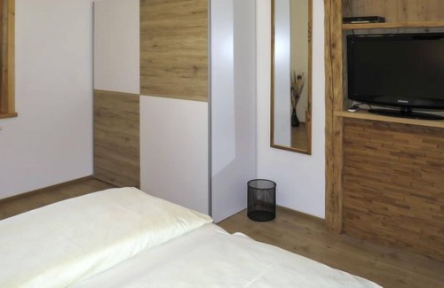 Hainzenberg Apartment | Stöckl by Interhome
