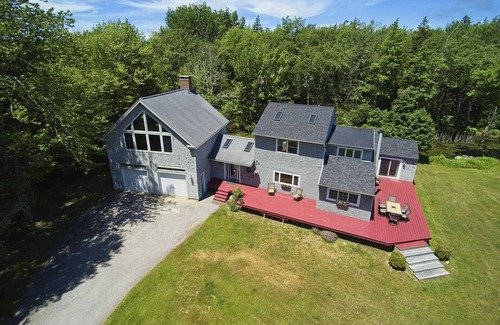 Tenants Harbor House | St George Treasure a 3-bedroom house with game room