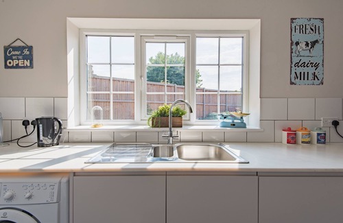 Sandwich House | St George’s is a modern and stylish detached holiday home, perfect for families or friends wanting t
