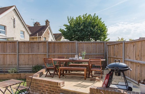 Sandwich House | St George’s is a modern and stylish detached holiday home, perfect for families or friends wanting t