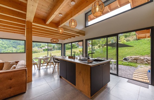 Saint-Jorioz Villa | ST JORIOZ - Villa Altaia, quiet and mountain view