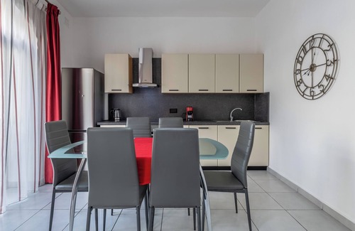 Swieqi Apartment | St Julians Spacious 4 bedroom Apartment 1