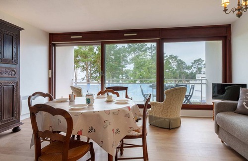 Saint-Philibert Apartment | St Philibert: 2-room apt, 53m², terrace, parking, 4 people