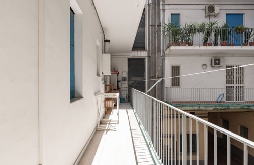 Borgo-Sanzio Apartment | Stadium &Villa Bellini Big APT with Terrace x5