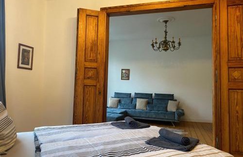 Kernstadt Apartment | Stadtwohnung im Altbaustil