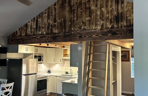 Gualala Apartment | Stairway to Heaven with EV Charger
