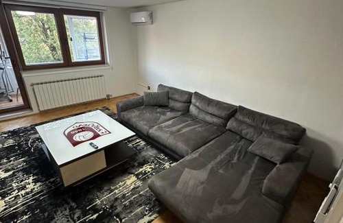 Novo Sarajevo Apartment | Stan na dan Daris