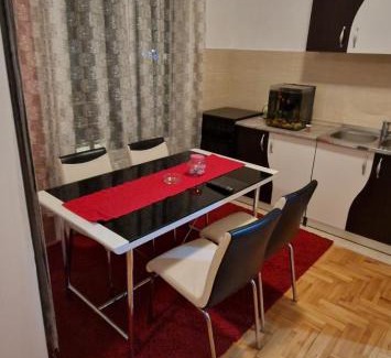 Krusevac Apartment | STAN NA DAN