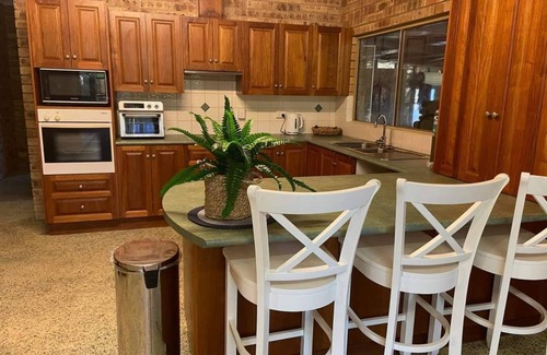 Stanage House | Stanage Bay decked-out, spacious beach house with air-conditioning, boat-parking