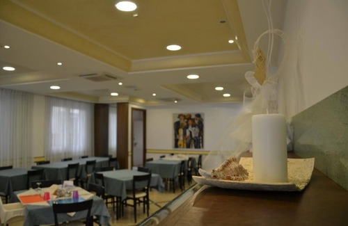 Misano Adriatico Apartment | Standard Apartment with Balcony 130 meters from the sea