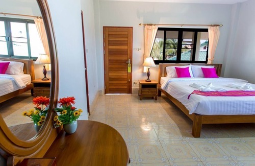 Maret Resort | Standard budget double room A