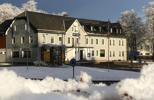 Buellingen House | Standard double room, shower/WC - Hotel Schröder