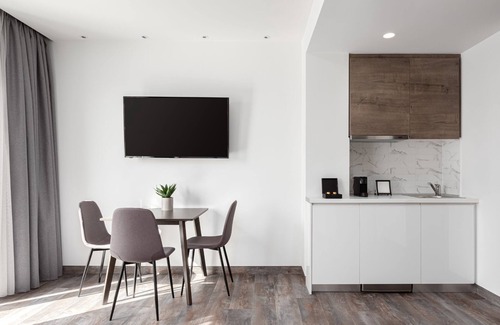 Gazi Apartment | Standard Double Room By Athenian Spirit