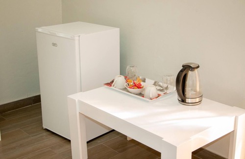 Bulawayo Apartment | Standard Room 2 in Morningside Guesthouse - 2092