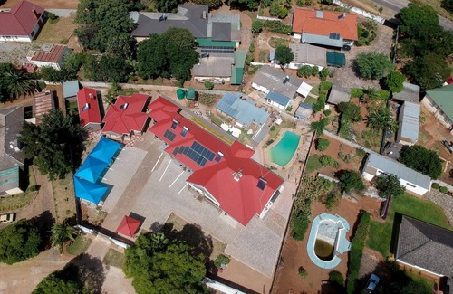 Bulawayo Apartment | Standard Room 2 in Morningside Guesthouse - 2092
