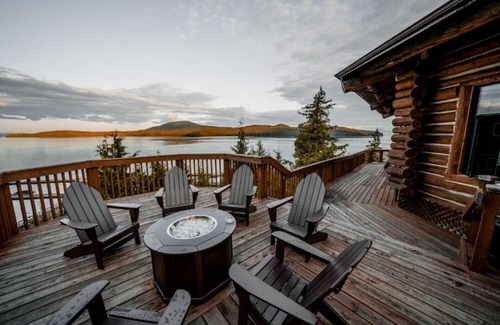 Ketchikan Hotel | Standard Room | Salmon Falls Resort | Easy Access to Fishing Excursions