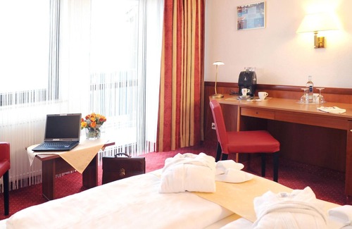 Bad Duerkheim House | Standard Single Room Bath / WC - MERCURE Hotel Bad Dürkheim an der Salinen