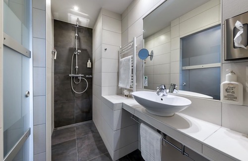 Rhens House | Standard single room main building - AKZENT Hotel Roter Ochse