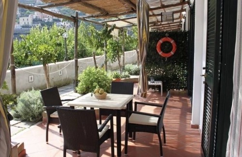 Minori House | Standard Suite, Solarium and SeaView Hot Tub