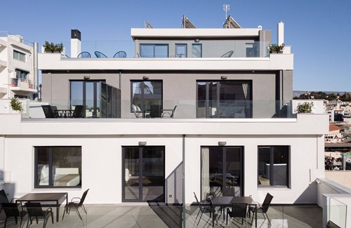 Gazi Apartment | Standard Twin Room By Athenian Spirit