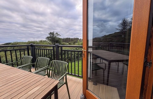 Arisaig House | Star na Mara is warm, welcoming, dog-friendly — a perfect Highland retreat!