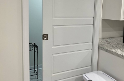 Fayetteville House | Star on Roxie, newly renovated 3 Bedroom, walk to hospital