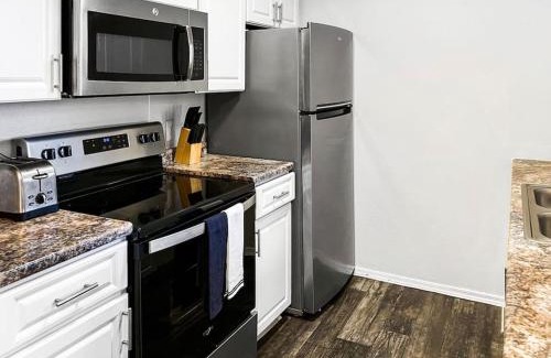 Tucson Apartment | Star Pass 1 BR with Sleeper Sofa