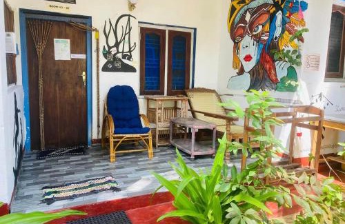 Pottuvil Division 2 Hotel | Star Rest Surf Camp Arugambay
