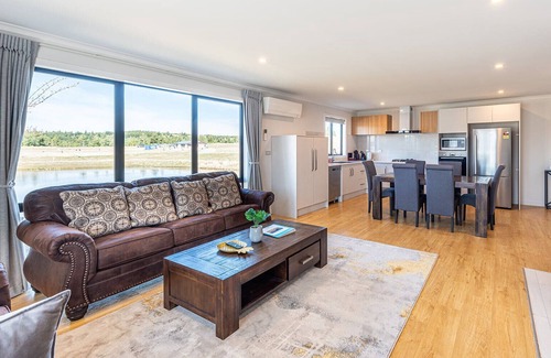 Lake Tekapo House | Star View - 3 Bedrooms
